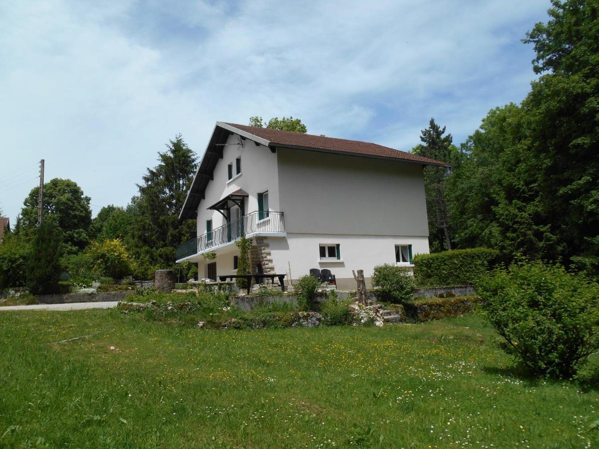Bonlieu Gite Grande Capacite Au Calme Circuit Cascades Du Herisson מראה חיצוני תמונה